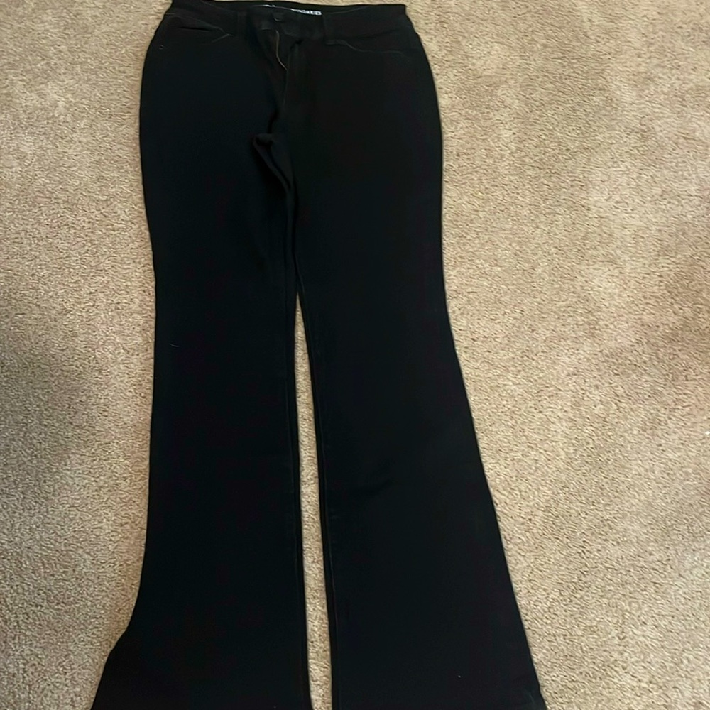 Women’s black jeans